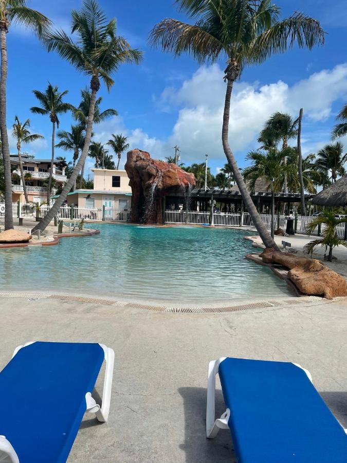 Coconut Cove Resort & Marina Айламорада Экстерьер фото